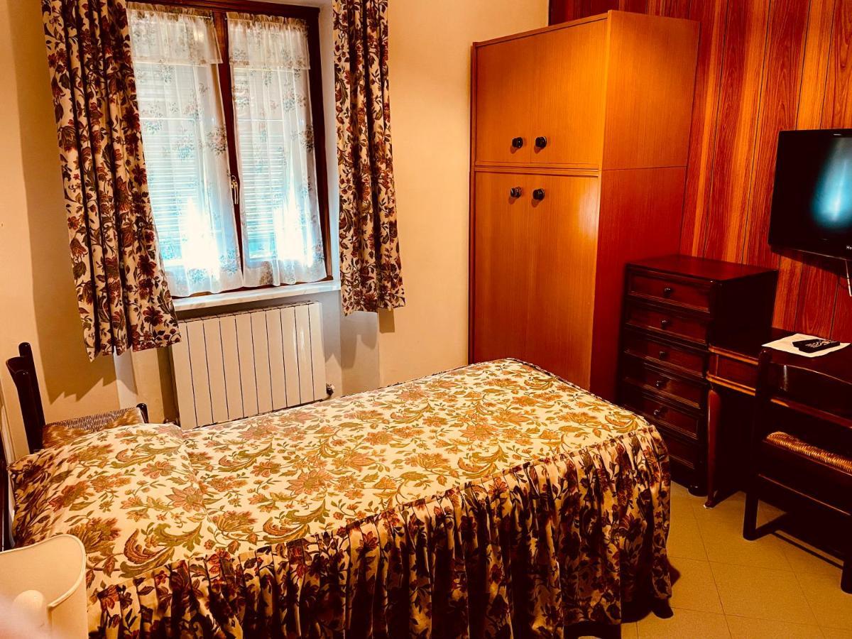 Albergo Garre Savignone Exterior foto